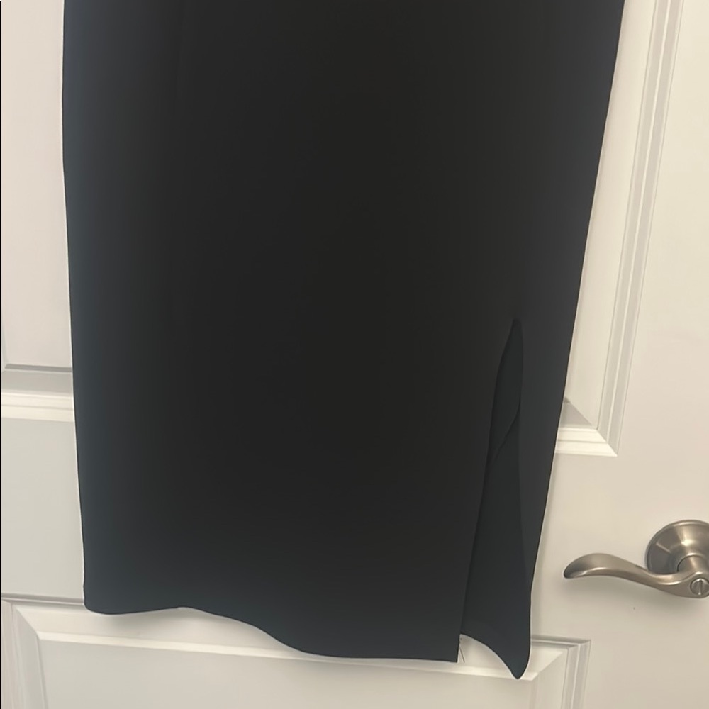 Lulu's Black Sheath Midi Dress V-Neck Sleeveless - Picture 2 of 4